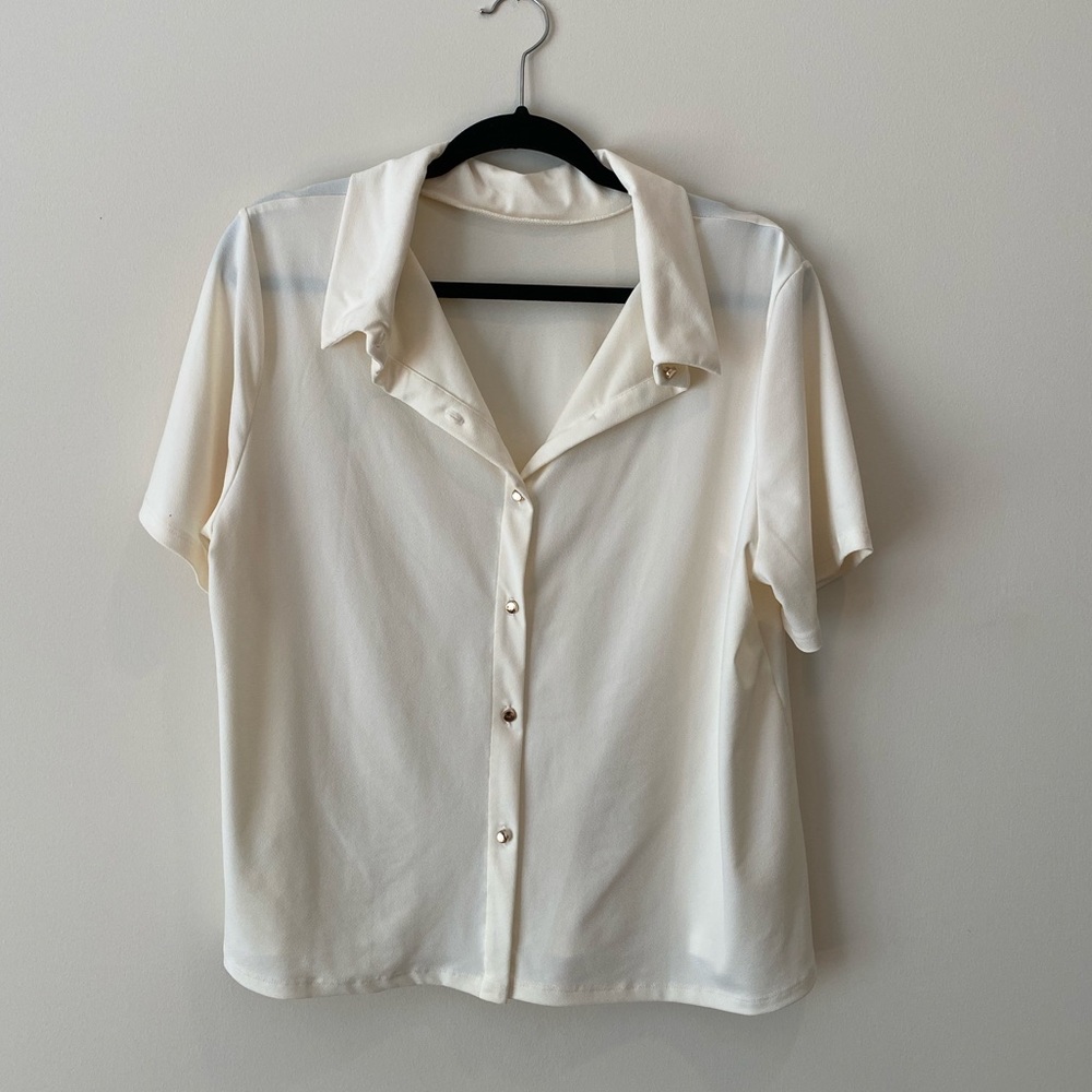 H&M Cream Short Top